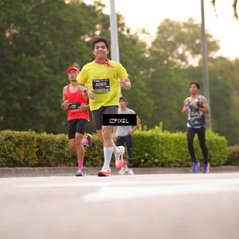 Runner Photo 6301460