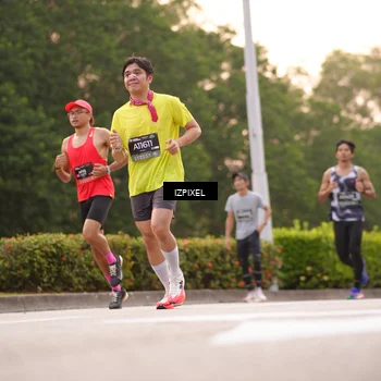 Runner Photo 6301495
