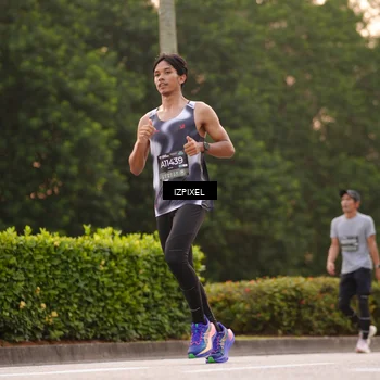 Runner Photo 6301573