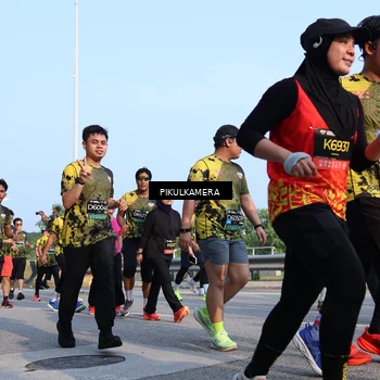 Runner Photo 6301604