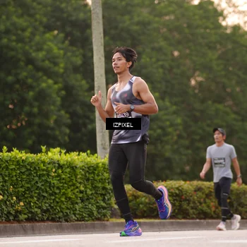 Runner Photo 6301606