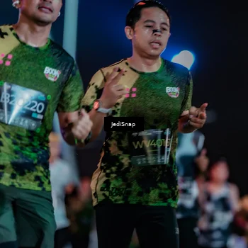 Runner Photo 6301646