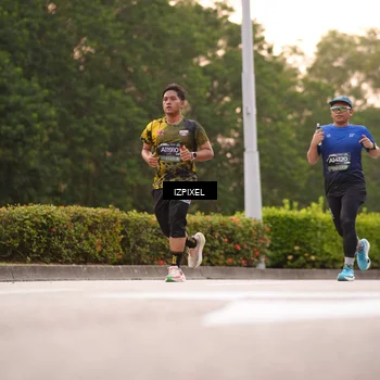 Runner Photo 6301658