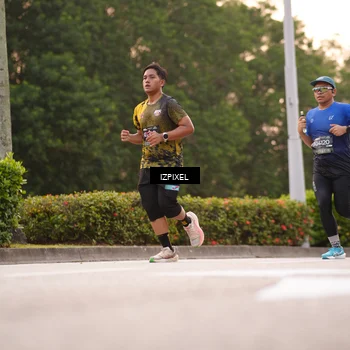 Runner Photo 6301660