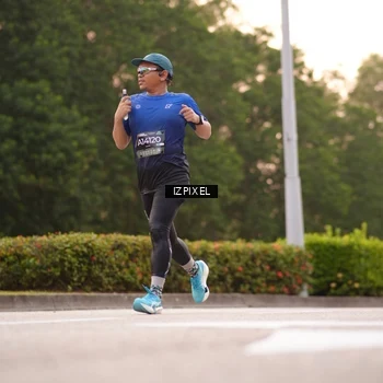 Runner Photo 6301723
