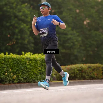 Runner Photo 6301769
