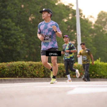Runner Photo 6301815