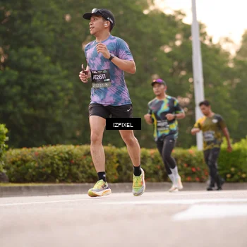 Runner Photo 6301836