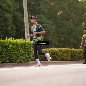 Runner Photo 6301908