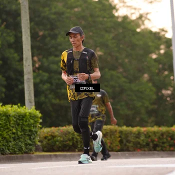Runner Photo 6301934