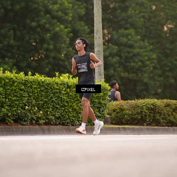 Runner Photo 6302064