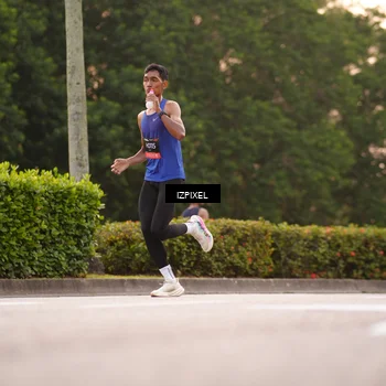 Runner Photo 6302117