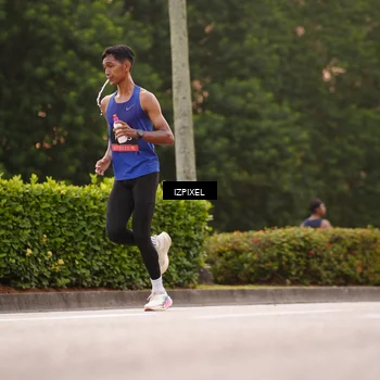 Runner Photo 6302142