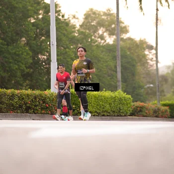 Runner Photo 6302179