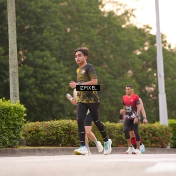 Runner Photo 6302190