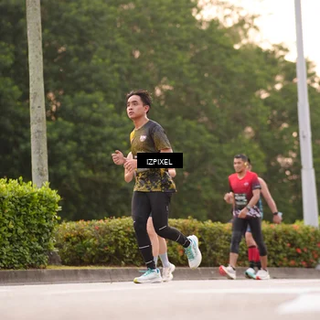 Runner Photo 6302198