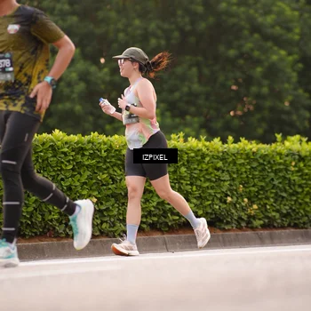 Runner Photo 6302212