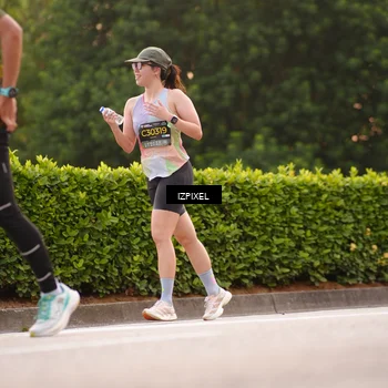 Runner Photo 6302230