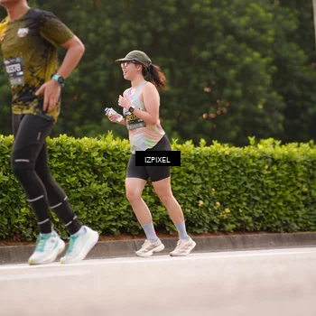 Runner Photo 6302234