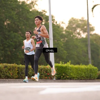 Runner Photo 6302271