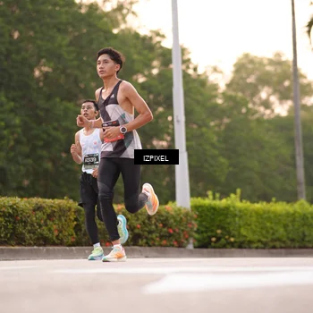 Runner Photo 6302289