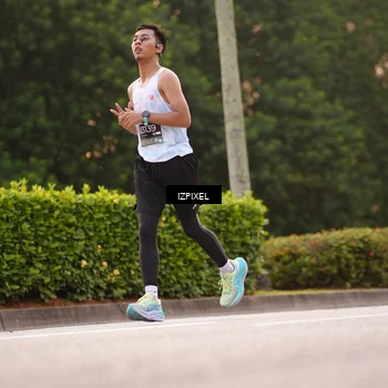 Runner Photo 6302332