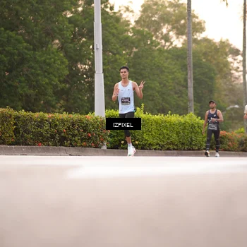 Runner Photo 6302362