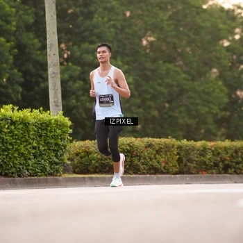 Runner Photo 6302407