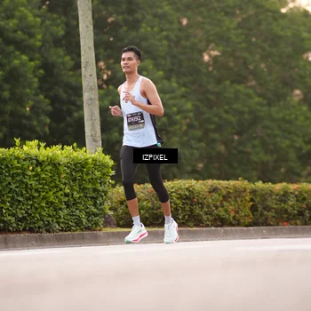 Runner Photo 6302429