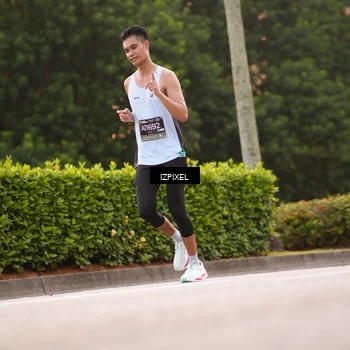 Runner Photo 6302482