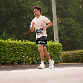 Runner Photo 6302498