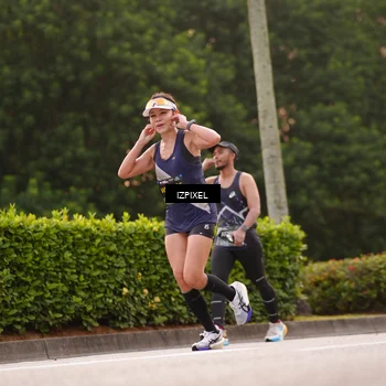 Runner Photo 6302648