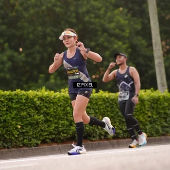 Runner Photo 6302663