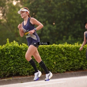 Runner Photo 6302675