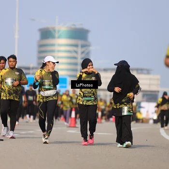 Runner Photo 6302755