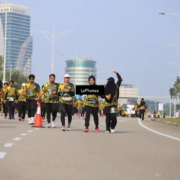 Runner Photo 6302868
