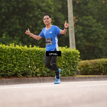 Runner Photo 6302922
