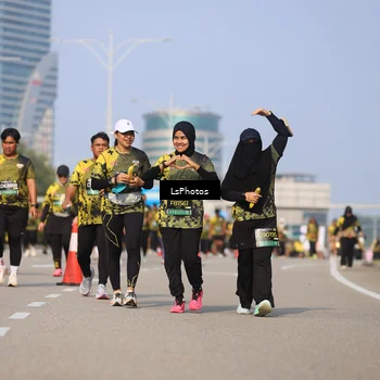 Runner Photo 6302924