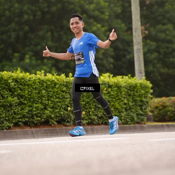 Runner Photo 6302945