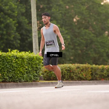 Runner Photo 6303002