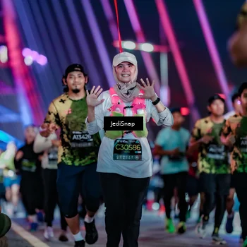 Runner Photo 6303114