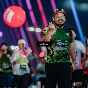 Runner Photo 6303146