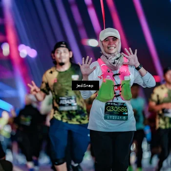 Runner Photo 6303275