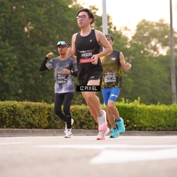 Runner Photo 6303280