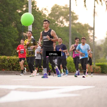Runner Photo 6303626
