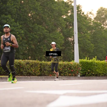 Runner Photo 6303644