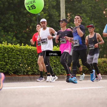Runner Photo 6303780