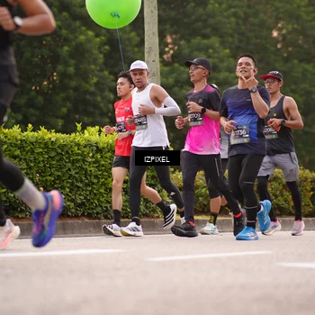 Runner Photo 6303782