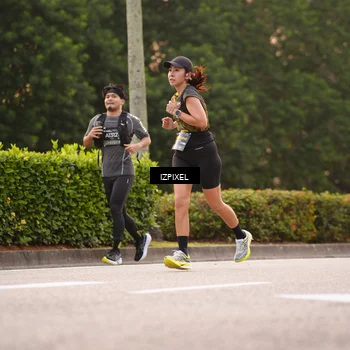 Runner Photo 6303811