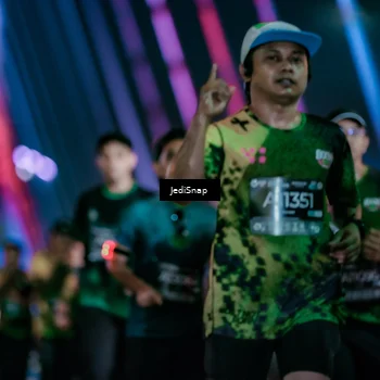 Runner Photo 6303894
